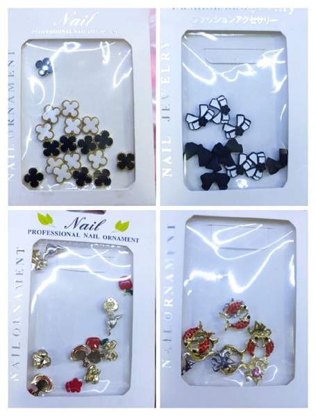 CHARM KIM LOẠI (Túi Giấy)