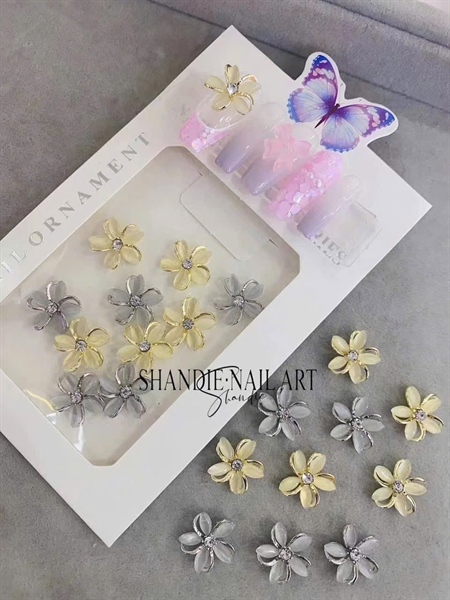 CHARM HOA_KIM LOẠI