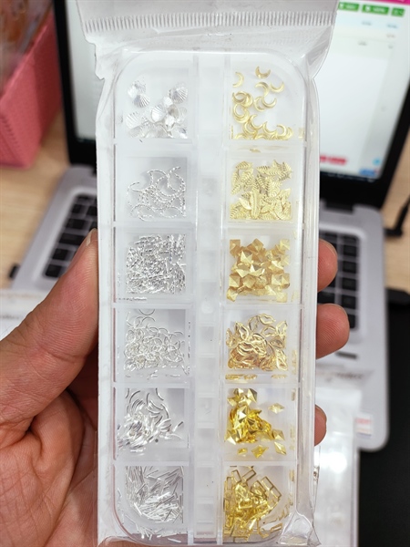 CHARM KHAY CHỮ NHẬT (12 Ô)