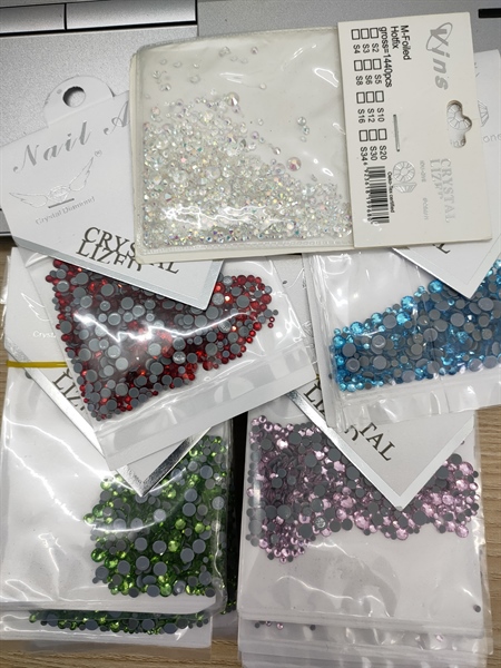 ĐÁ CHÂN KEO MIX SIZE (Đá Túi Yhb)