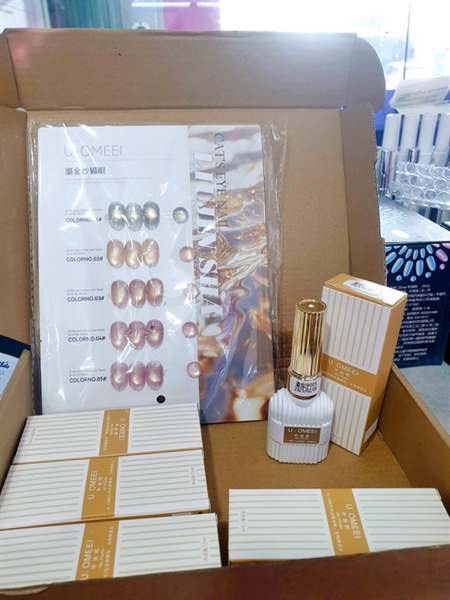 SET MẮT MÈO Ánh Nước U.OMEEI 5M