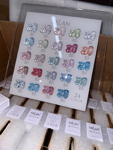 SET SƠN NHŨ FLASH 24M (MiLAN)